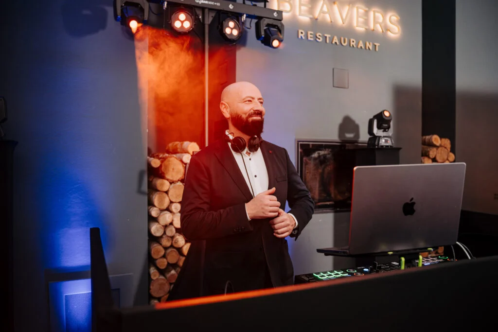 DJ TOUCH bei einem professionellen Firmenevent